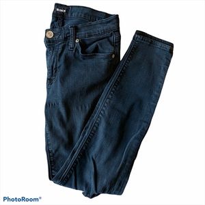 Hudson Black Distressed Krista Ankle Super Skinny